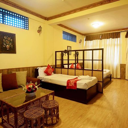 Dream Nepal Hotel And Apartment Катманду Екстер'єр фото