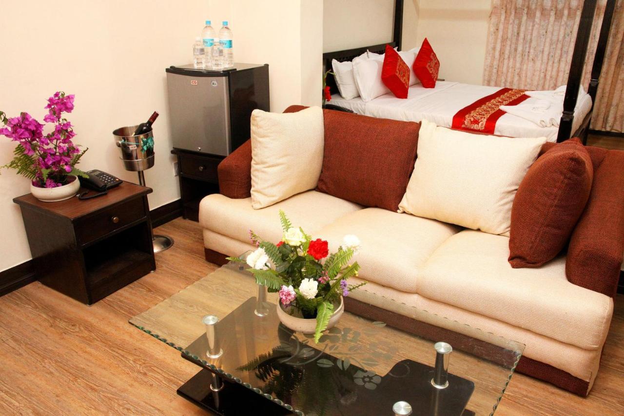 Dream Nepal Hotel And Apartment Катманду Екстер'єр фото